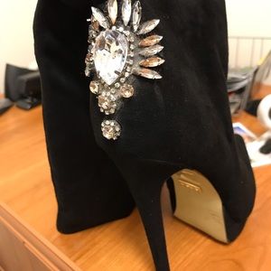 Black suede boot embellished heel